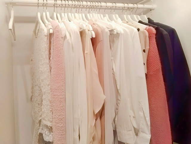 洋服　買ったら捨てる　ルール　コツ