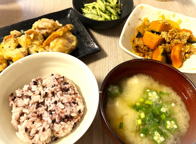 夕食献立例　料理　時短　コツ
